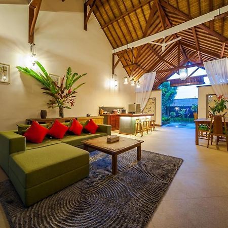 Luxury 3Br Infinity Jungle View Aashaya Villa Ubud Esterno foto