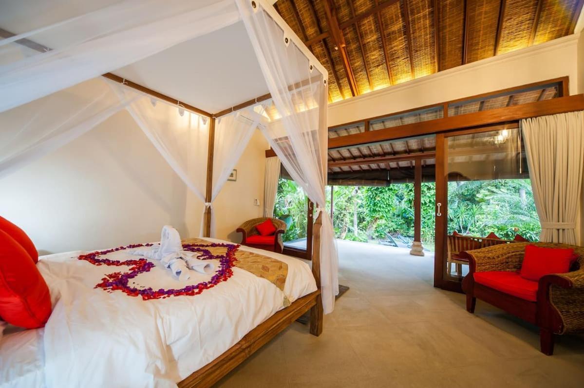 Luxury 3Br Infinity Jungle View Aashaya Villa Ubud Esterno foto