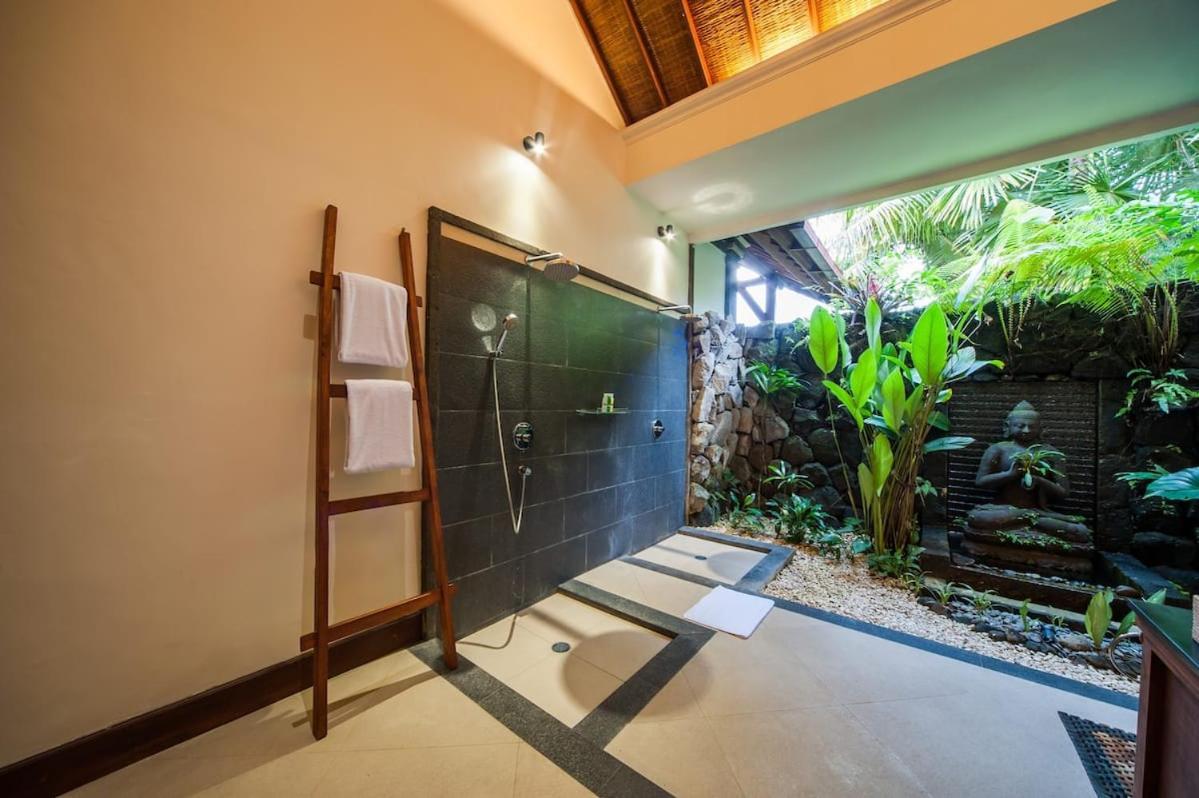 Luxury 3Br Infinity Jungle View Aashaya Villa Ubud Esterno foto