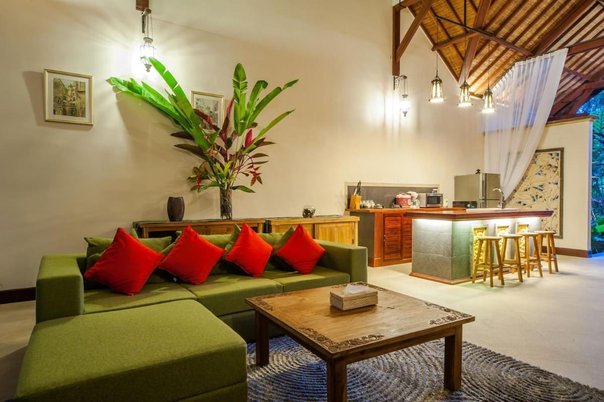 Luxury 3Br Infinity Jungle View Aashaya Villa Ubud Esterno foto