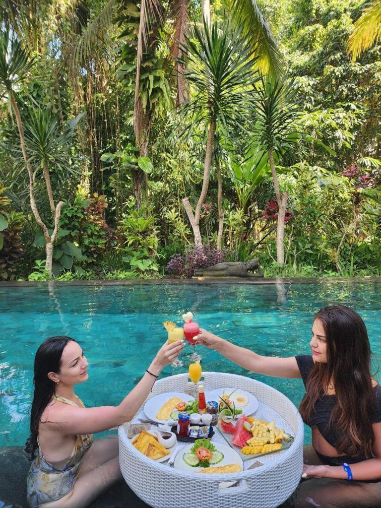 Luxury 3Br Infinity Jungle View Aashaya Villa Ubud Esterno foto